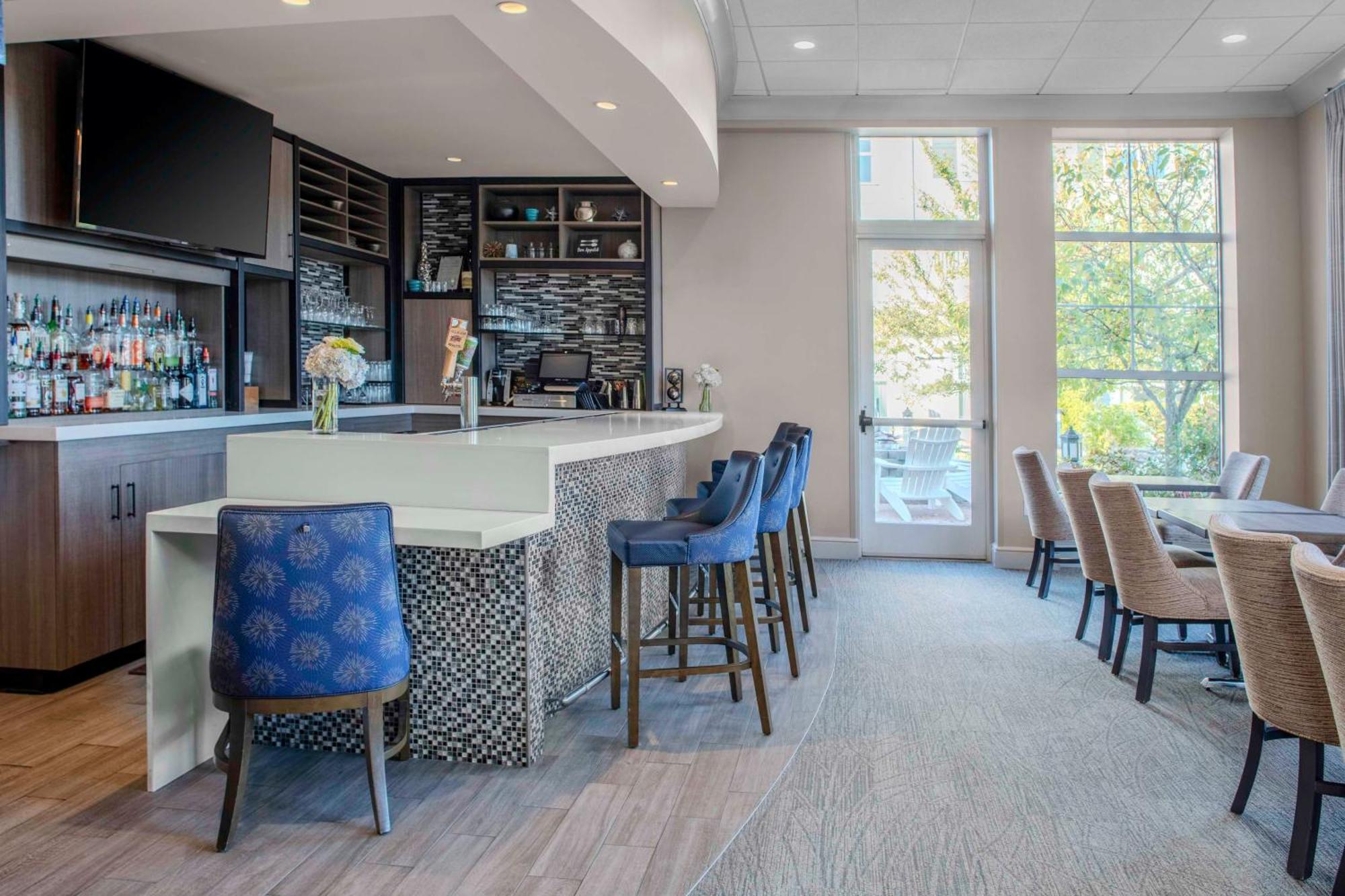 Hilton Garden Inn Freeport Downtown Exterior foto